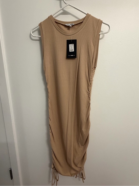 Fashion Nova Dresses & Skirts - Fashion Nova Beige Ribbed Midi Dress
